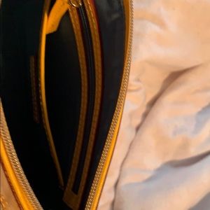 Dooney & Bourke Bags - Dooney & bourke patent leather crossbody Dooney & Bourke Bags - Dooney & bourke patent leather crossbody